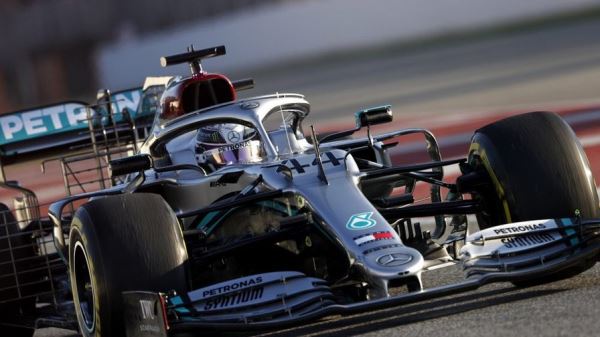 Mercedes намерена использовать хитрую систему не только на тестах